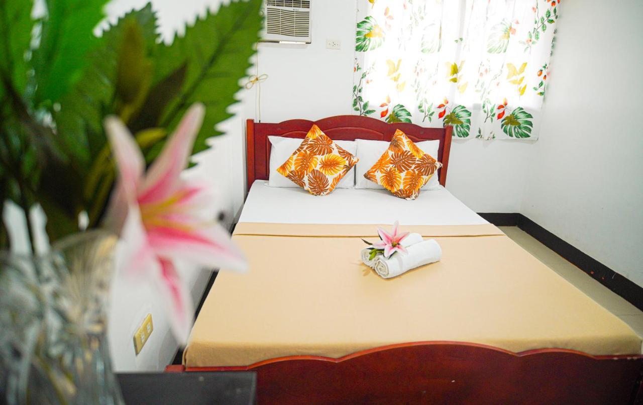 Amparo'S Tourist Inn - Coron Eksteriør bilde